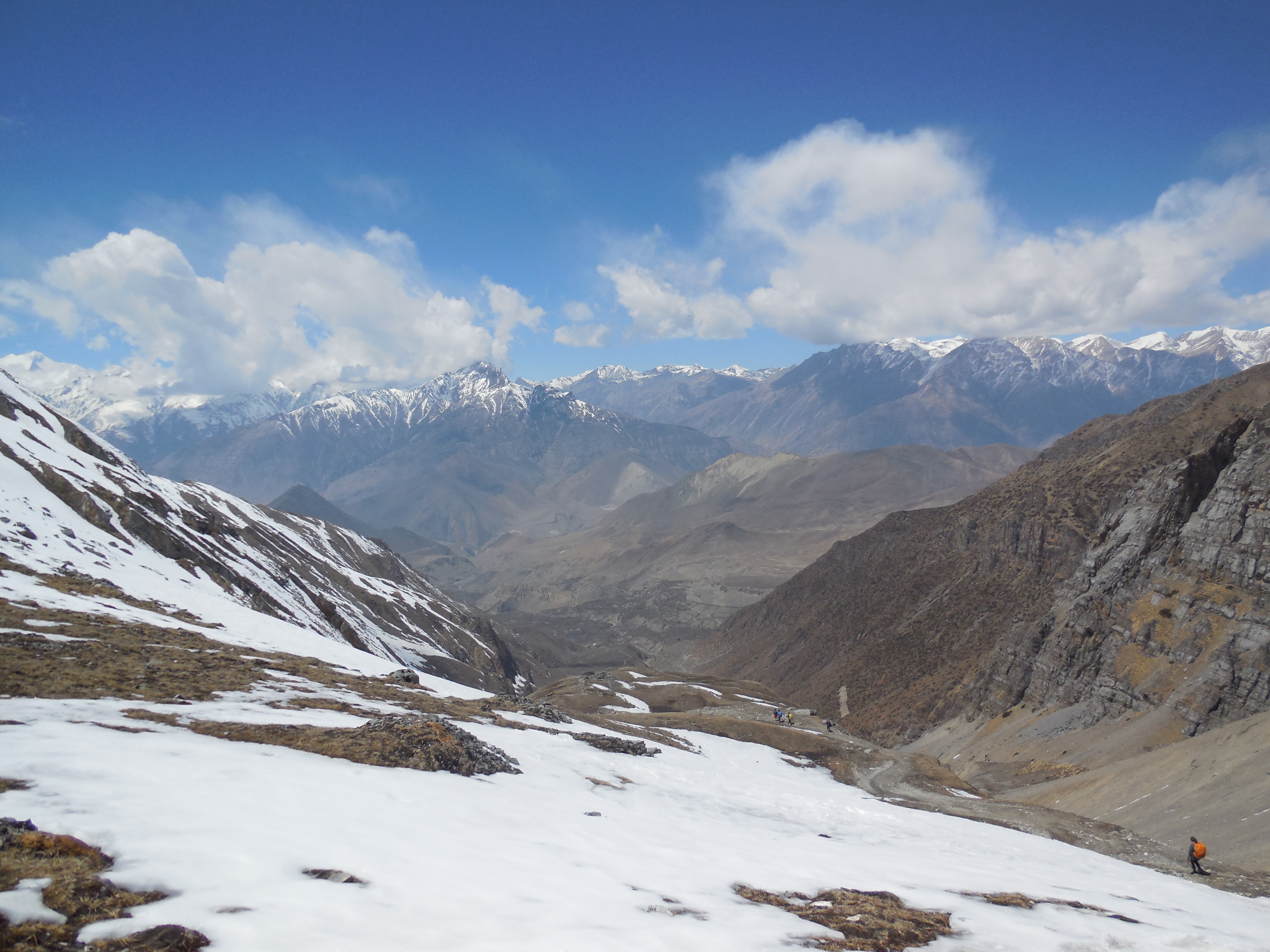 On the way down to Muktinath. Longing for a shower and some zivilisation