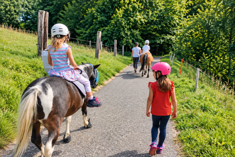 Ausritt mit Kindern beim Pony Club Schwarzenburg