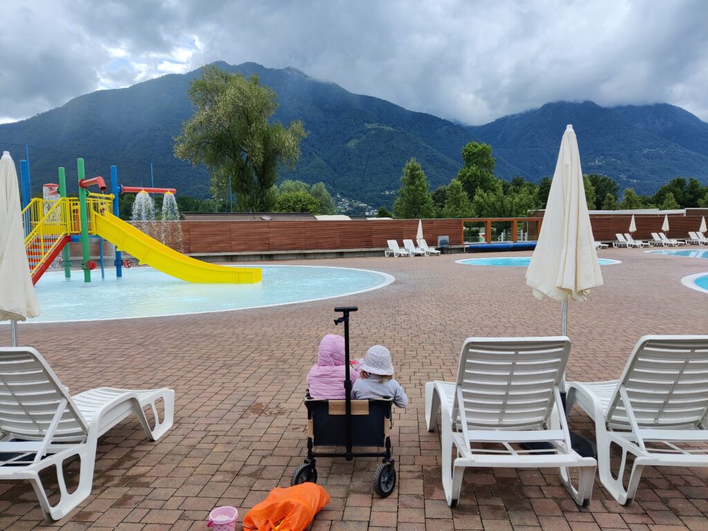 Der Poolbereich des Campofelice Camping Village
